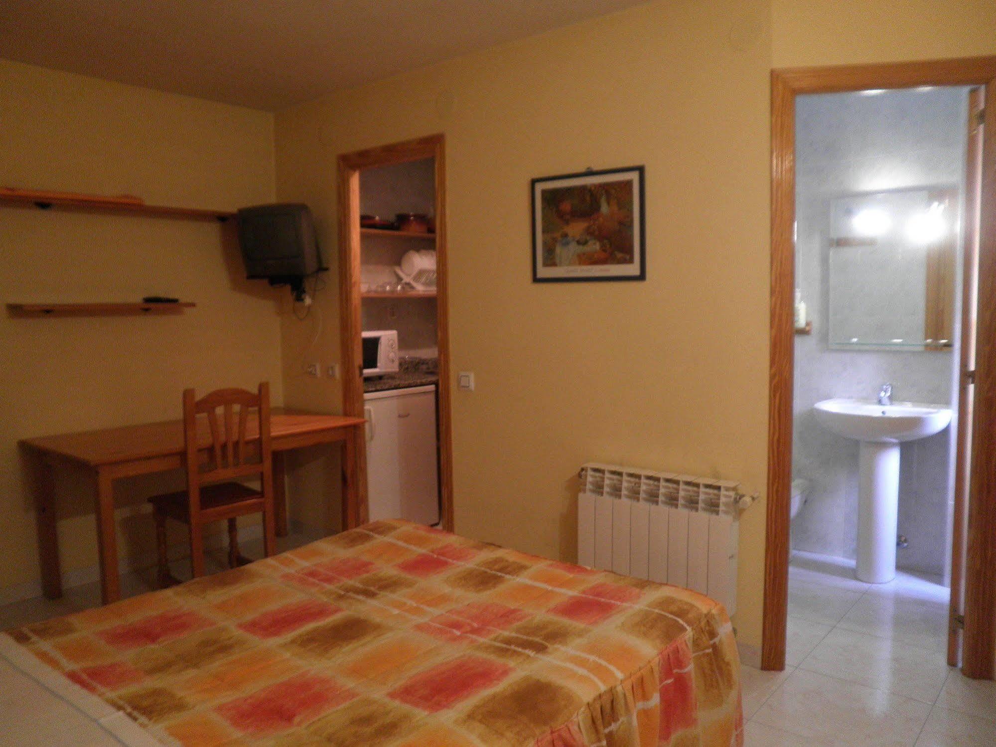 Apartamentos Maribel Calaceite Dış mekan fotoğraf
